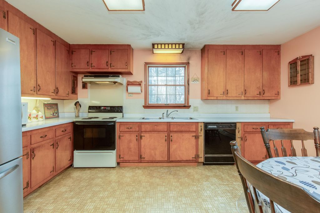 Photo of 80 S Bow Road, Bow, NH 03304 (MLS # 5080482)