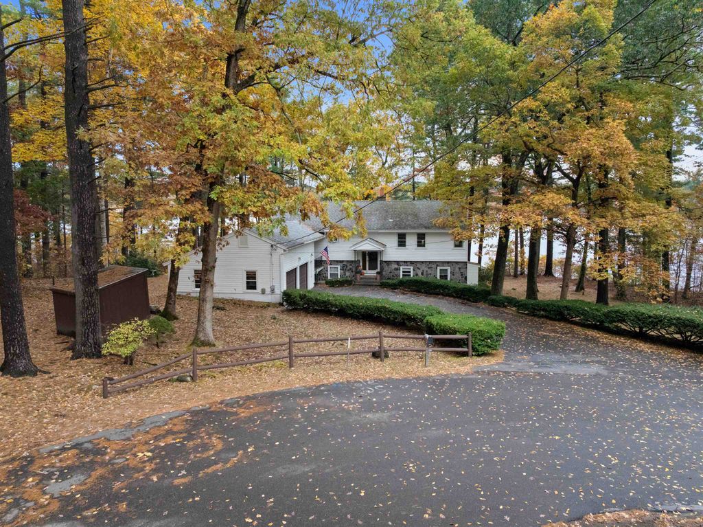 Photo of 24 Rolling Ridge Road, Windham, NH 03087 (MLS # 5067033)