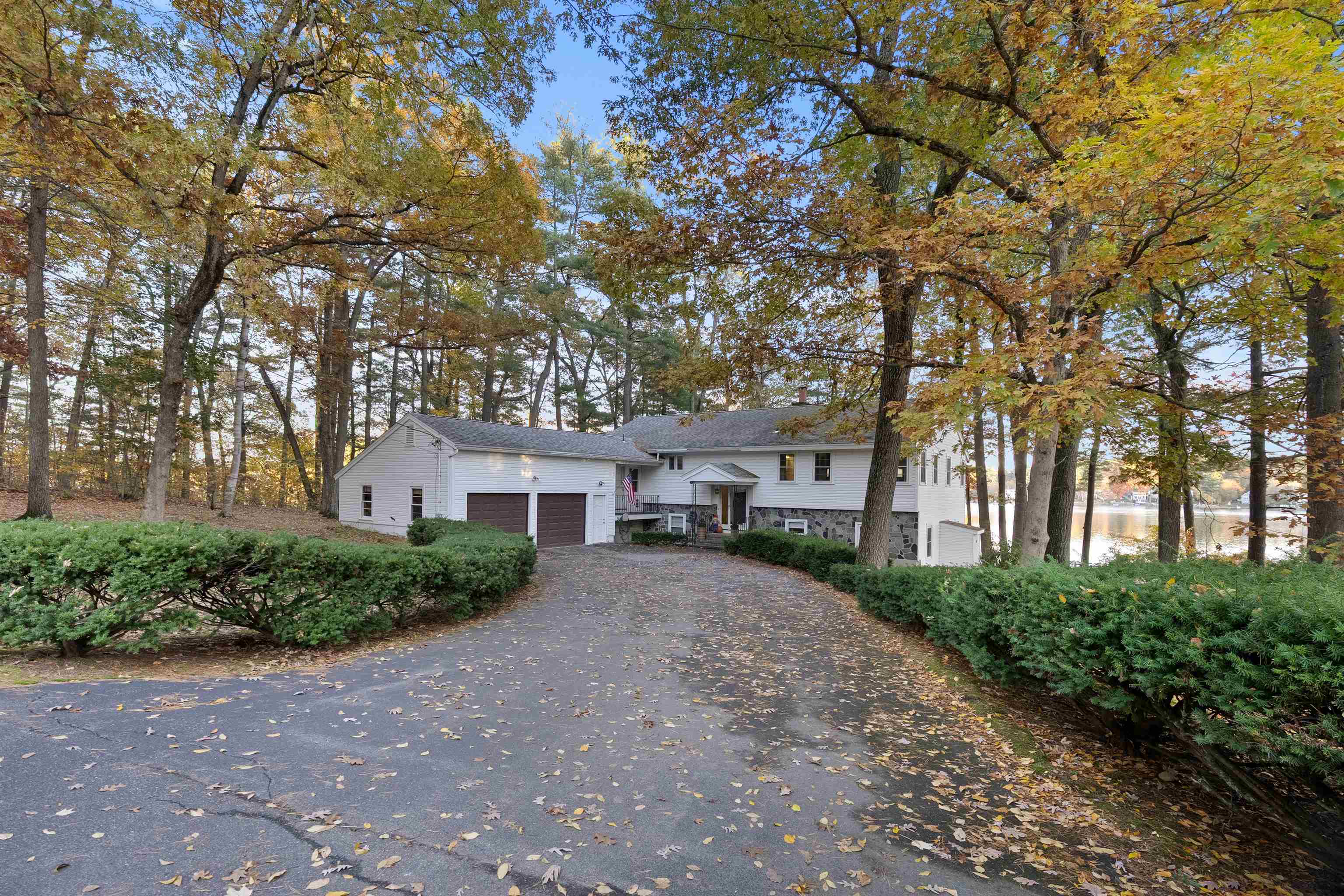 24 Rolling Ridge Road