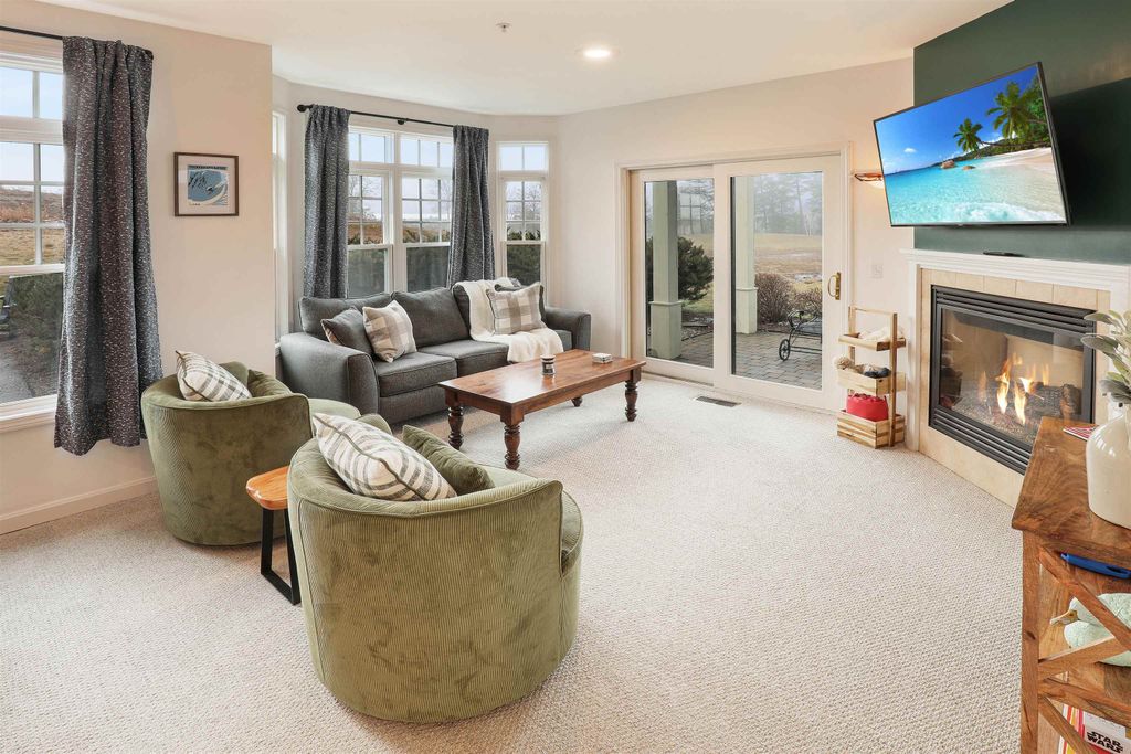 Photo of 43 Lafayette Road #1, Thornton, NH 03285 (MLS # 5078858)