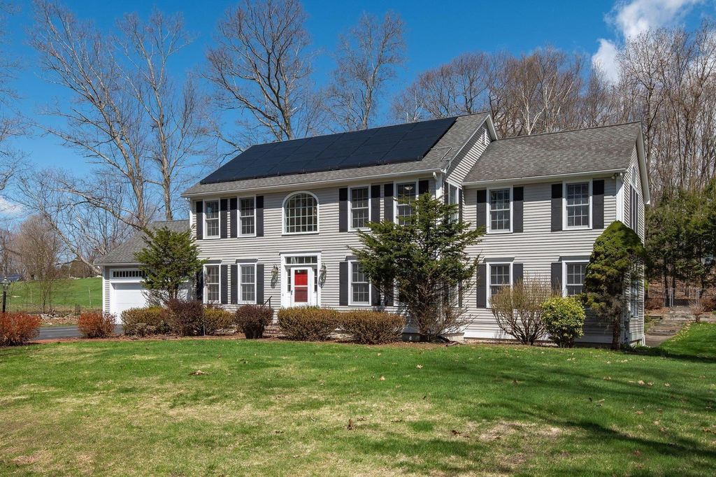 Photo of 6 Drury Plains Road, Stratham, NH 03885 (MLS # 5087222)