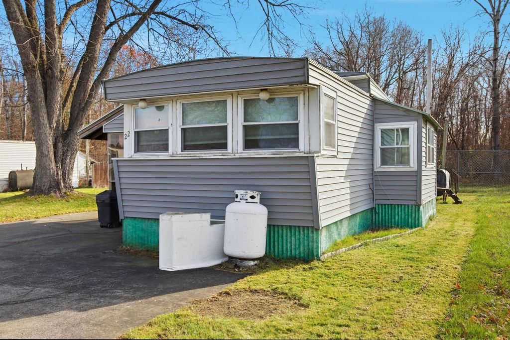 Photo of 22 Longmeadow Drive, Concord, NH 03301 (MLS # 5070629)