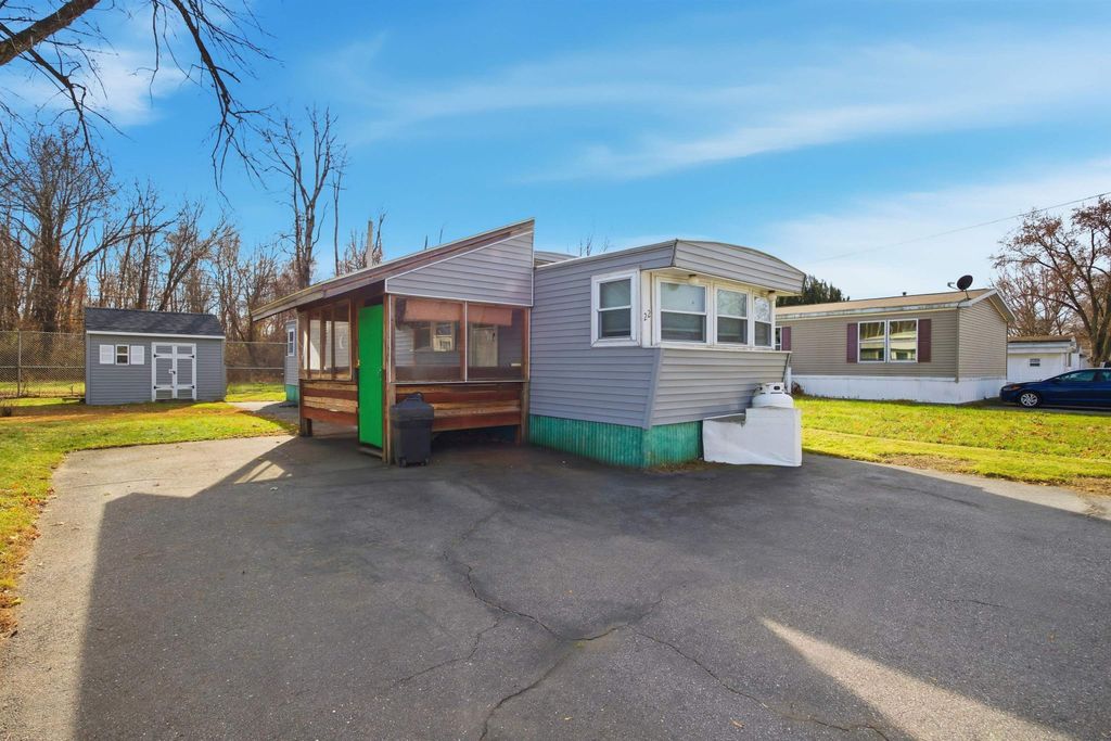 Photo of 22 Longmeadow Drive, Concord, NH 03301 (MLS # 5070629)