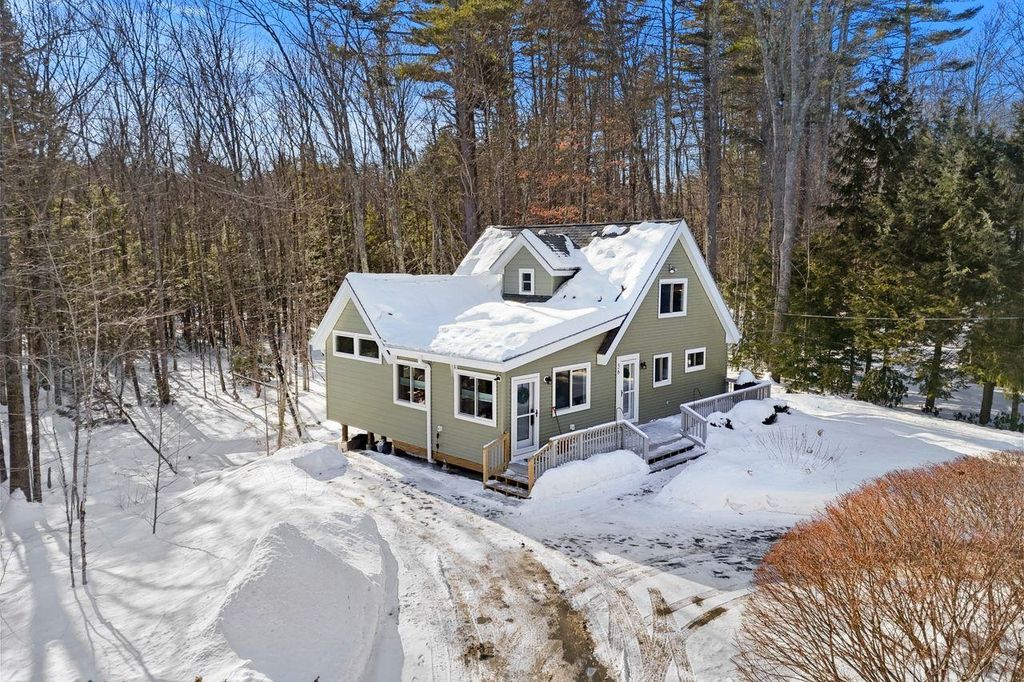 Photo of 56 Patrician Shores Circle, Meredith, NH 03253 (MLS # 5077082)