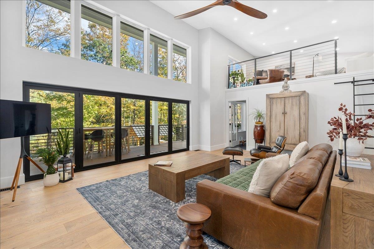 47 East Union Street