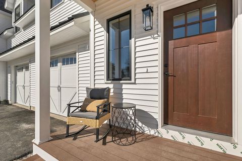 MLS: 5085302