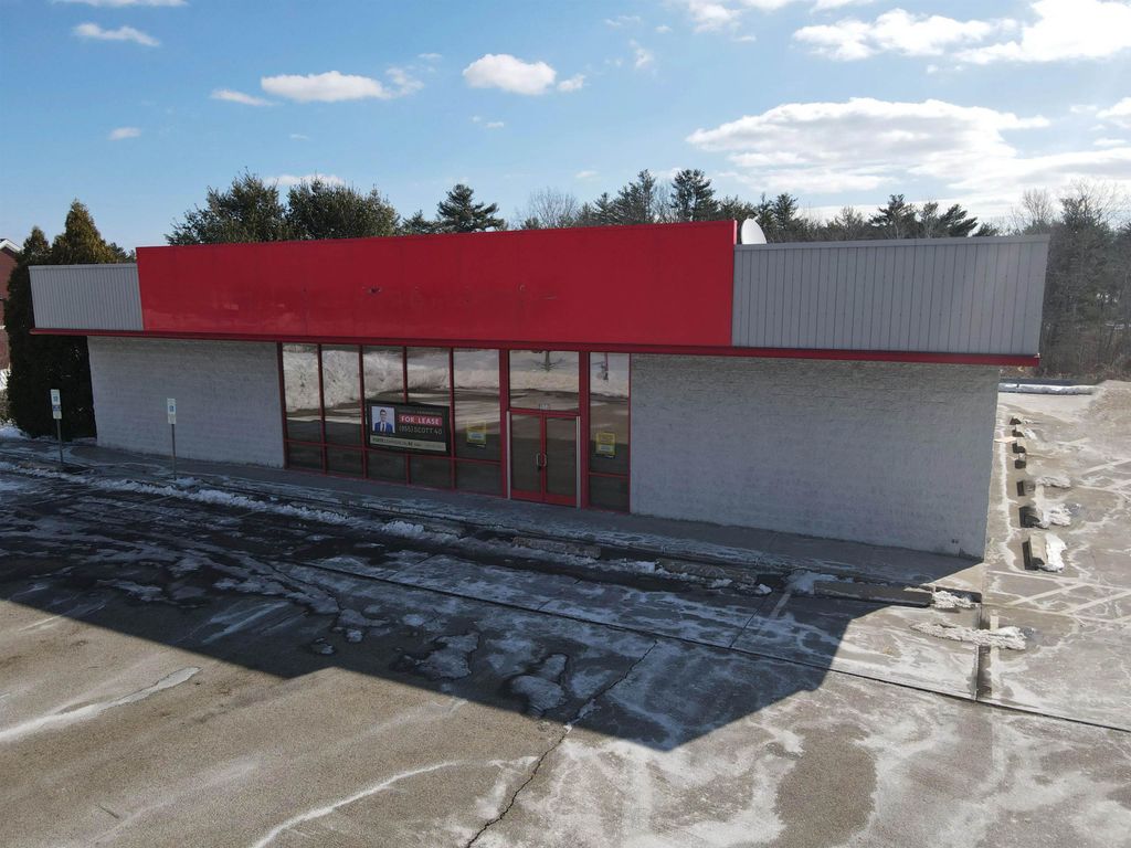 Photo of 2299 Lafayette Road, Portsmouth, NH 03801 (MLS # 5074427)