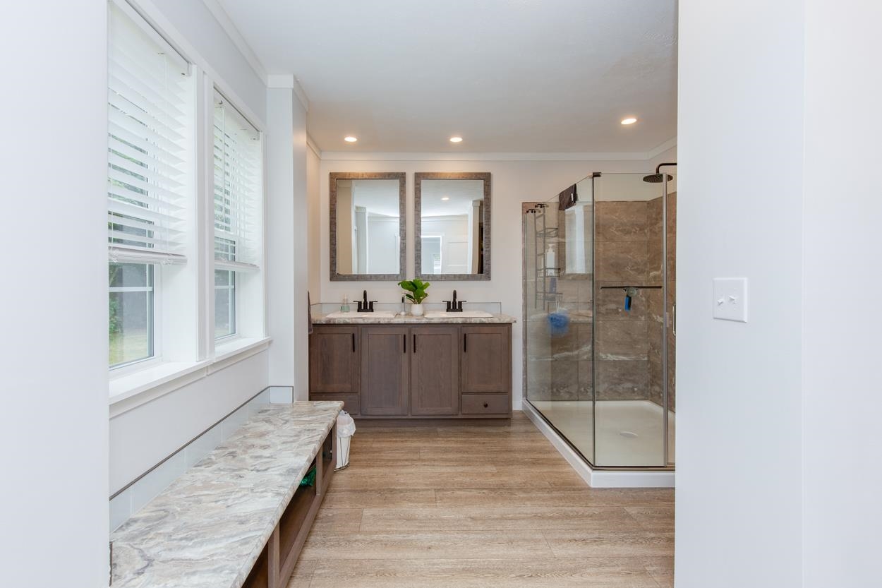 Concord, New Hampshire 03303, United States, 3 Bedrooms Bedrooms, ,2 BathroomsBathrooms,Residential,Active,195880