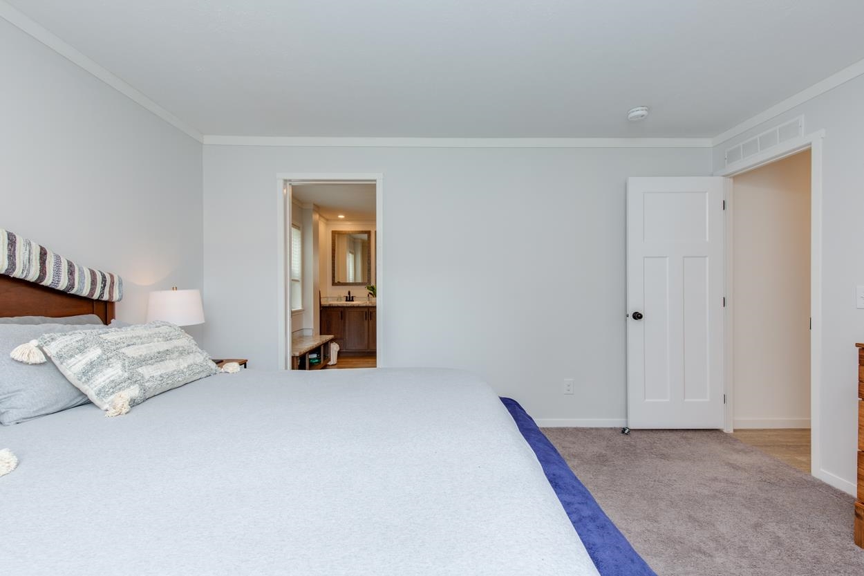 Concord, New Hampshire 03303, United States, 3 Bedrooms Bedrooms, ,2 BathroomsBathrooms,Residential,Active,195880