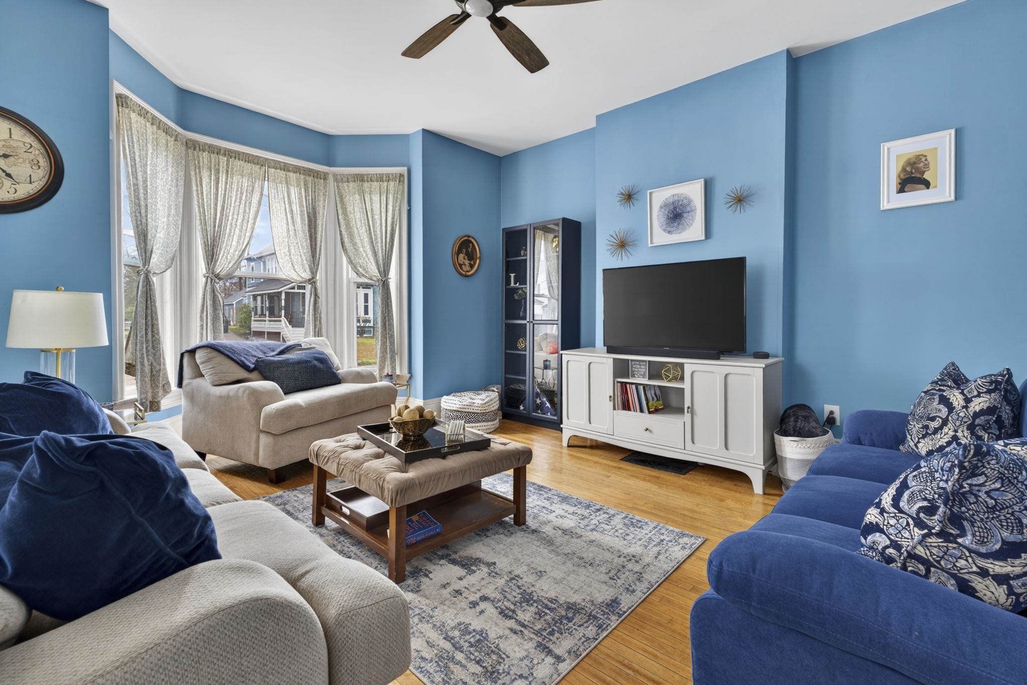 11 W Concord Street