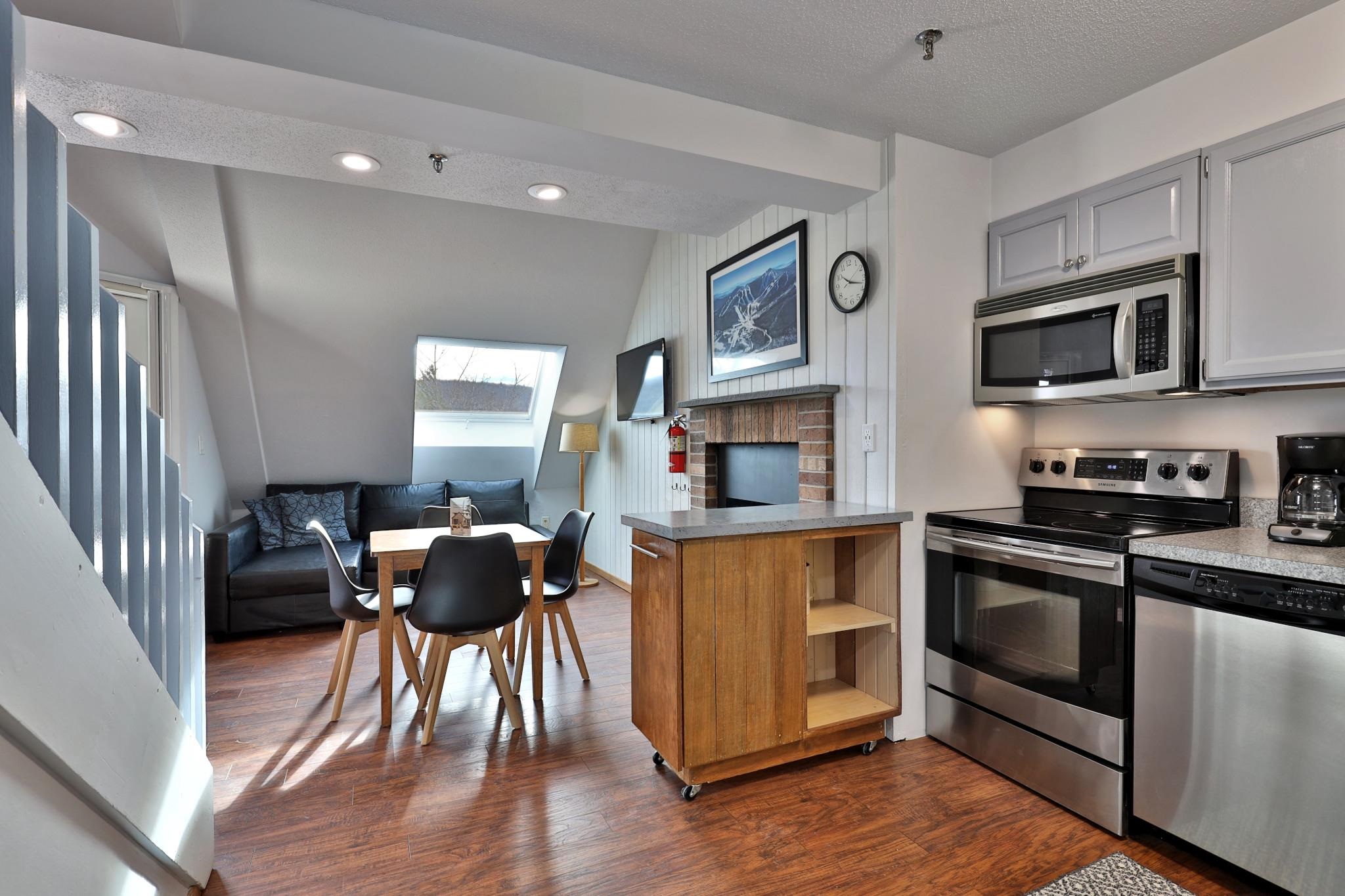 133 East Mountain Road 3D7