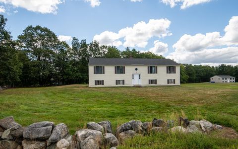 6 Johnson Meadow Road A & B Hampstead NH 03841