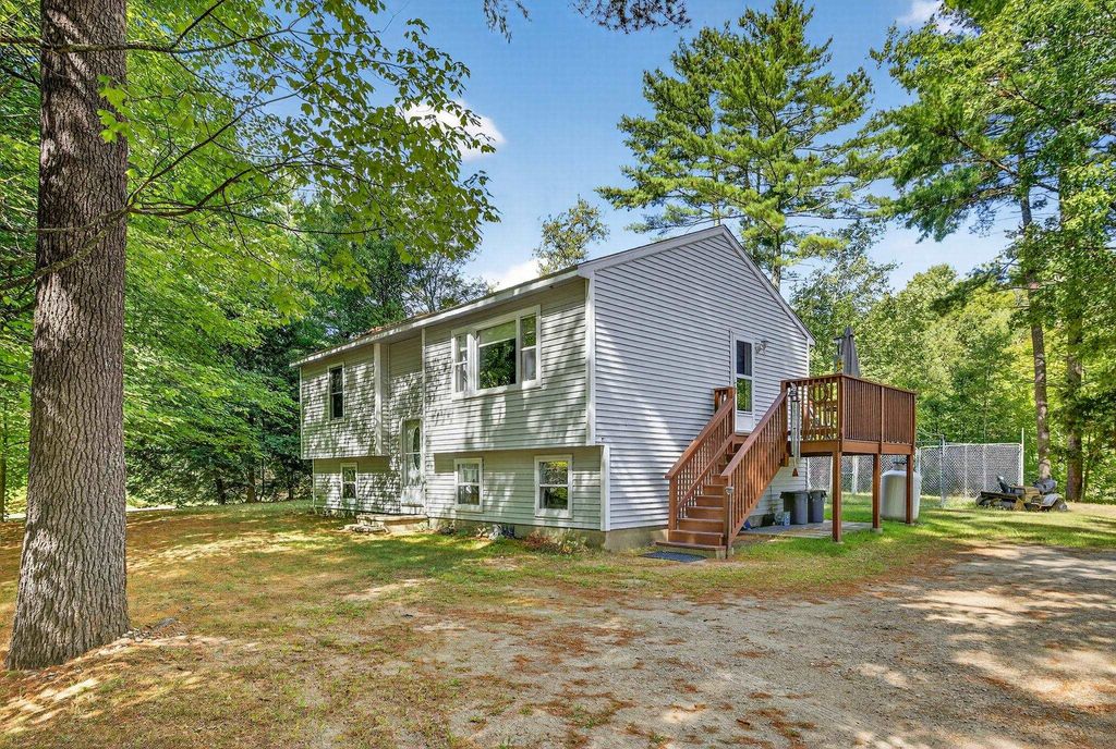 Photo of 346 Spring Street, Hopkinton, NH 03229 (MLS # 5059342)