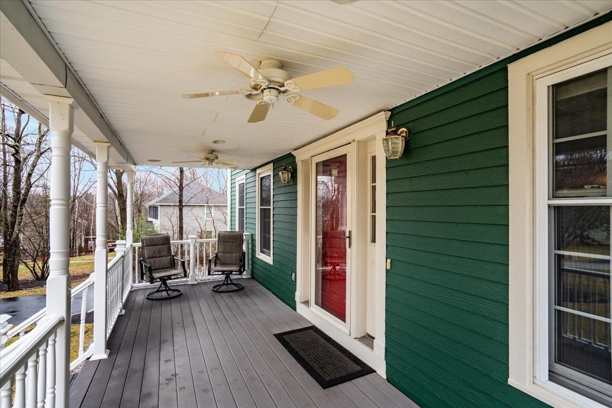 8 Springwood Drive