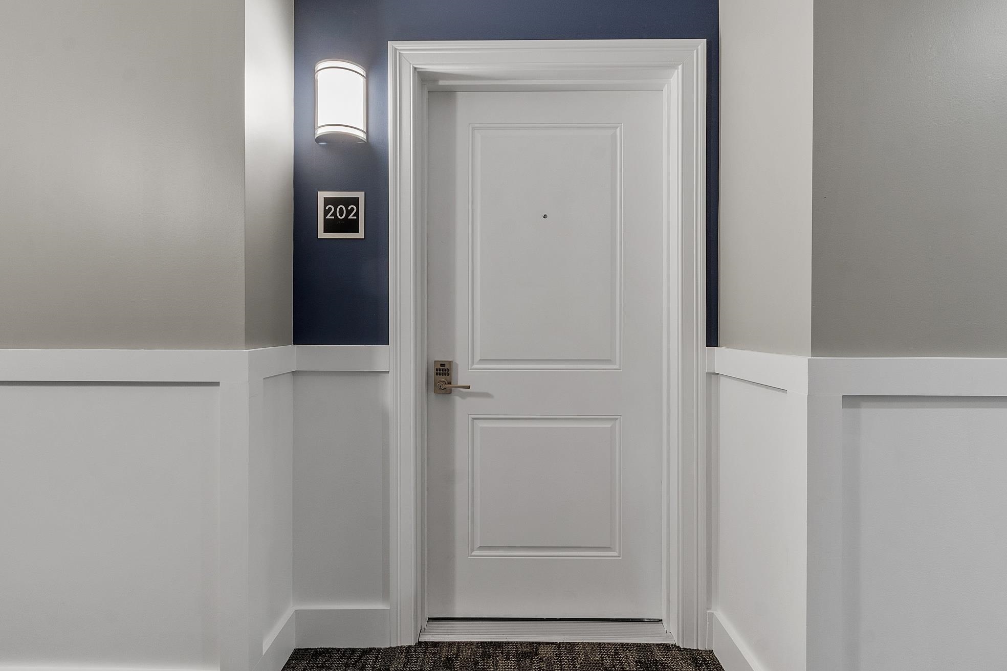 10100 S Willow Street 202