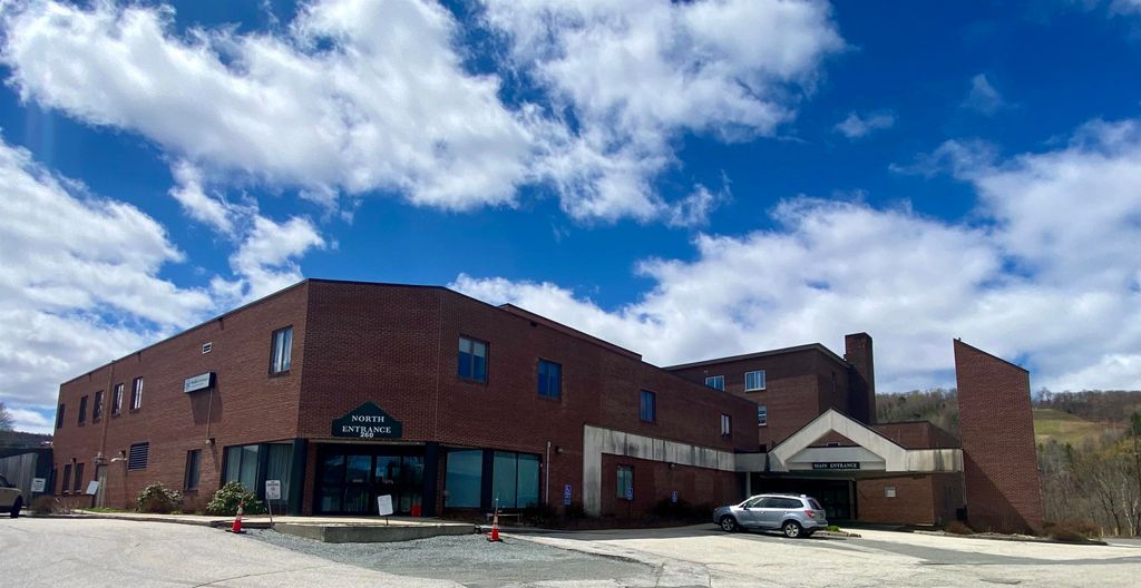 Photo of 260 Cottage Street, Littleton, NH 03561 (MLS # 5070672)