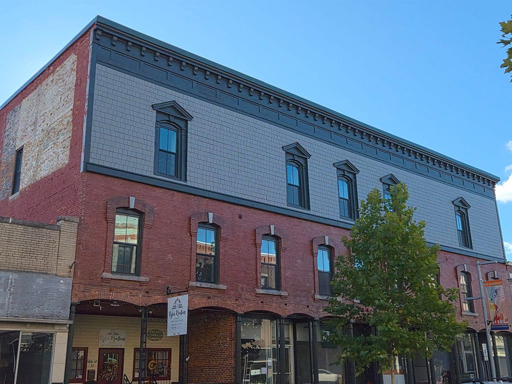 Photo of 36 Pleasant Street #3C, Claremont, NH 03743 (MLS # 5078350)