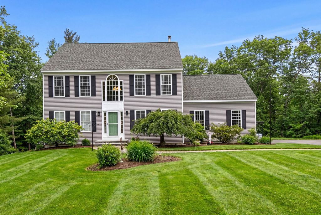 Photo of 401 Wallace Road, Goffstown, NH 03045 (MLS # 5078618)