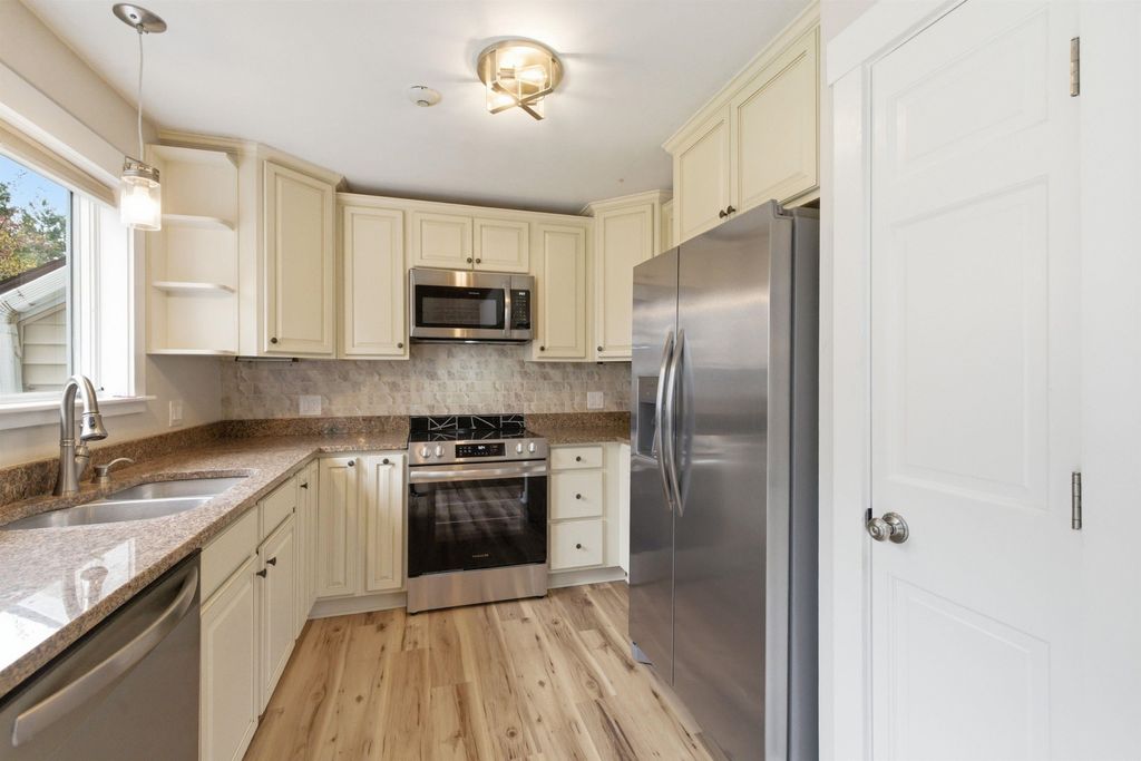 Photo of 21 Fells Way #B, Laconia, NH 03246 (MLS # 5086471)