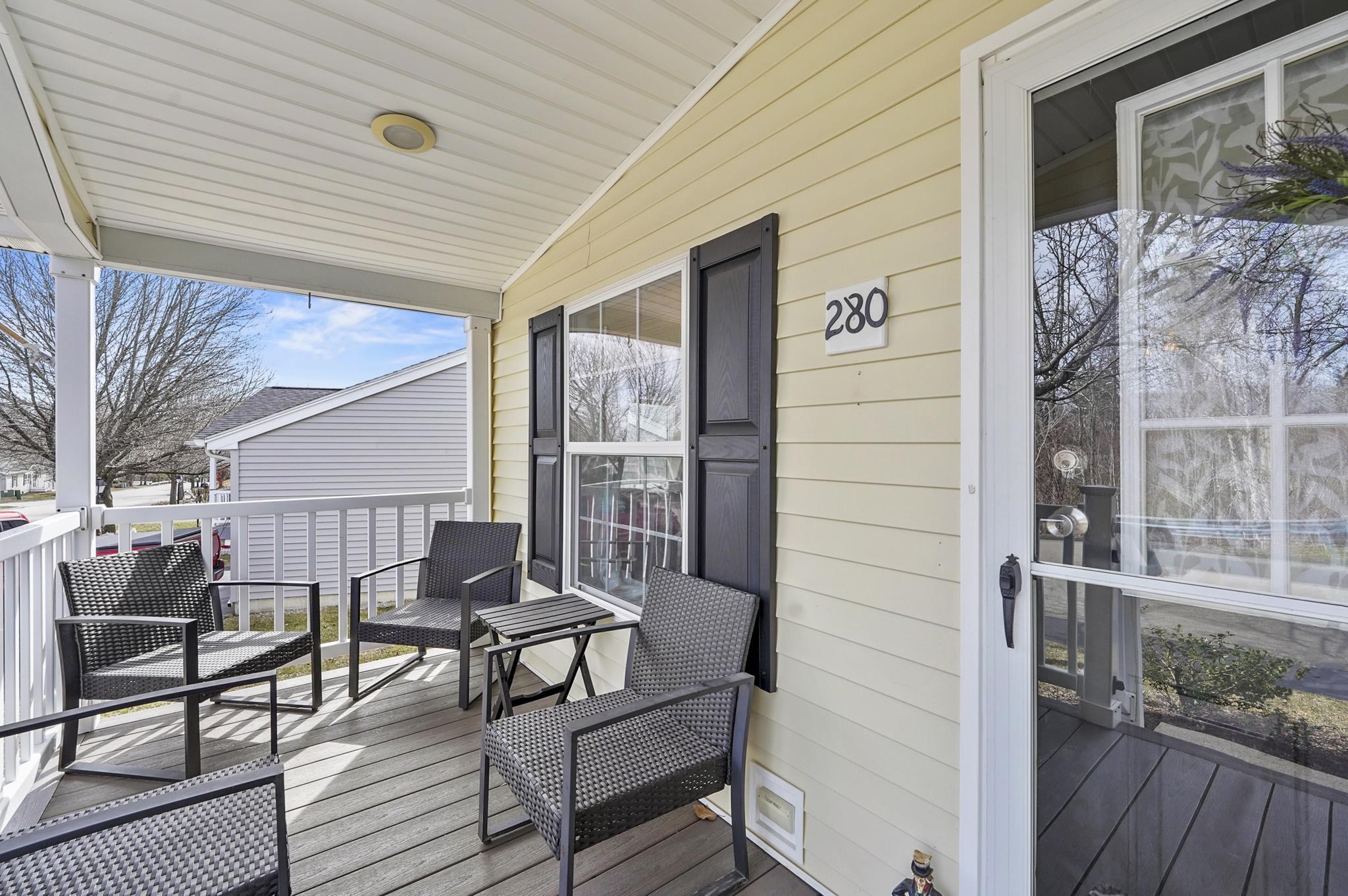 280 Ledgewood Way