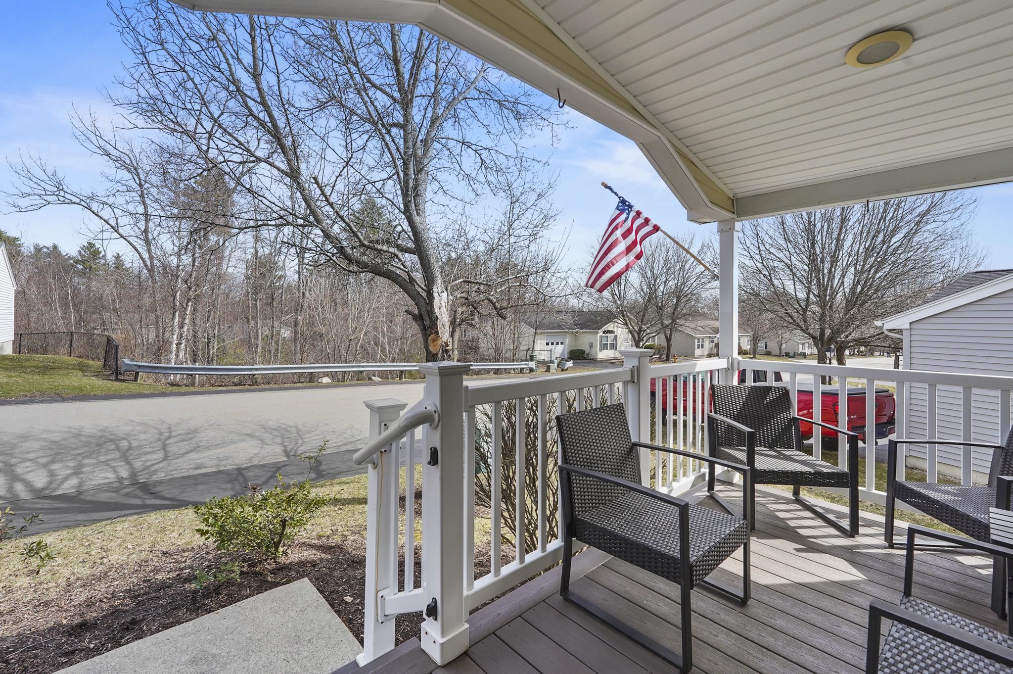 280 Ledgewood Way