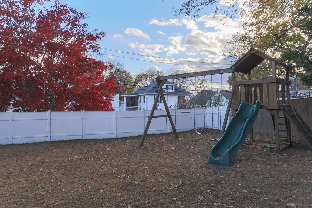 Photo of 509 Kelley Street, Manchester, NH 03102 (MLS # 5068989)