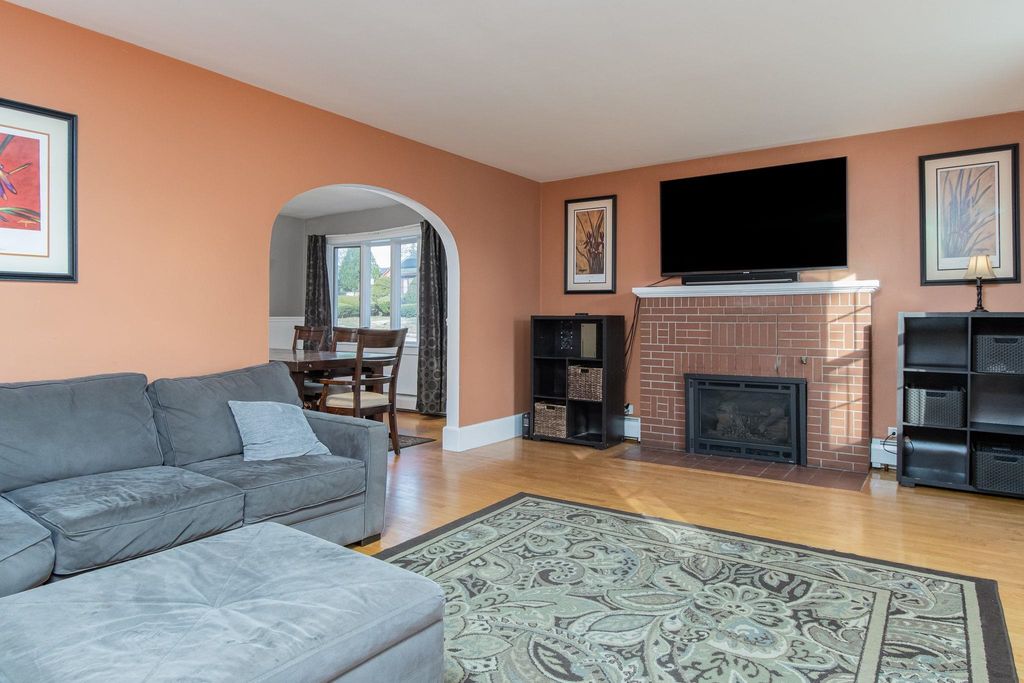 Photo of 509 Kelley Street, Manchester, NH 03102 (MLS # 5068989)