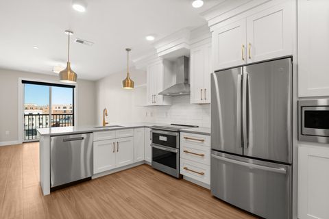 99 Foundry Place 412 Portsmouth NH 03801