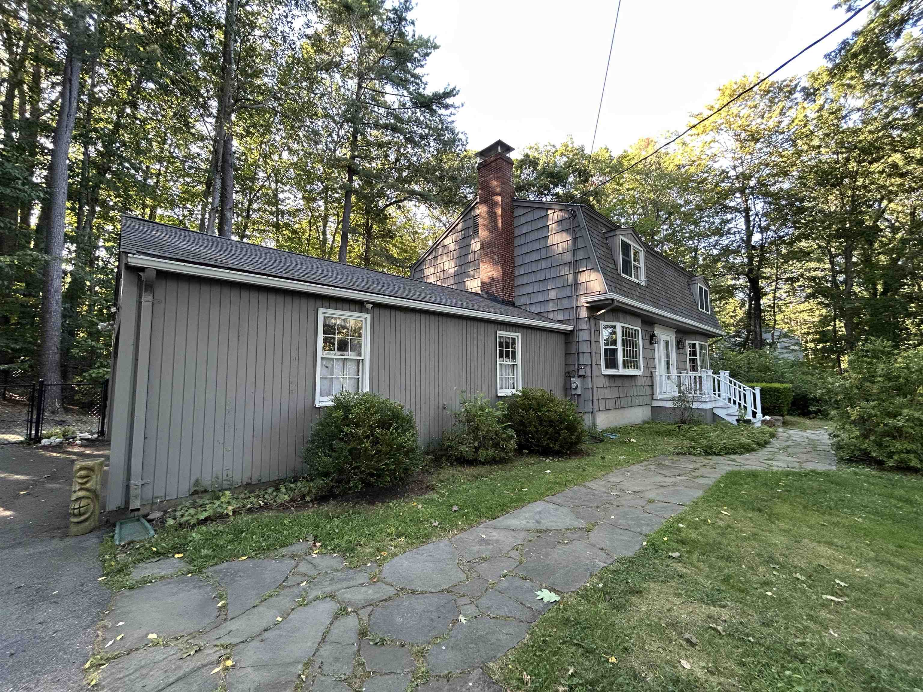2 Millstream Drive