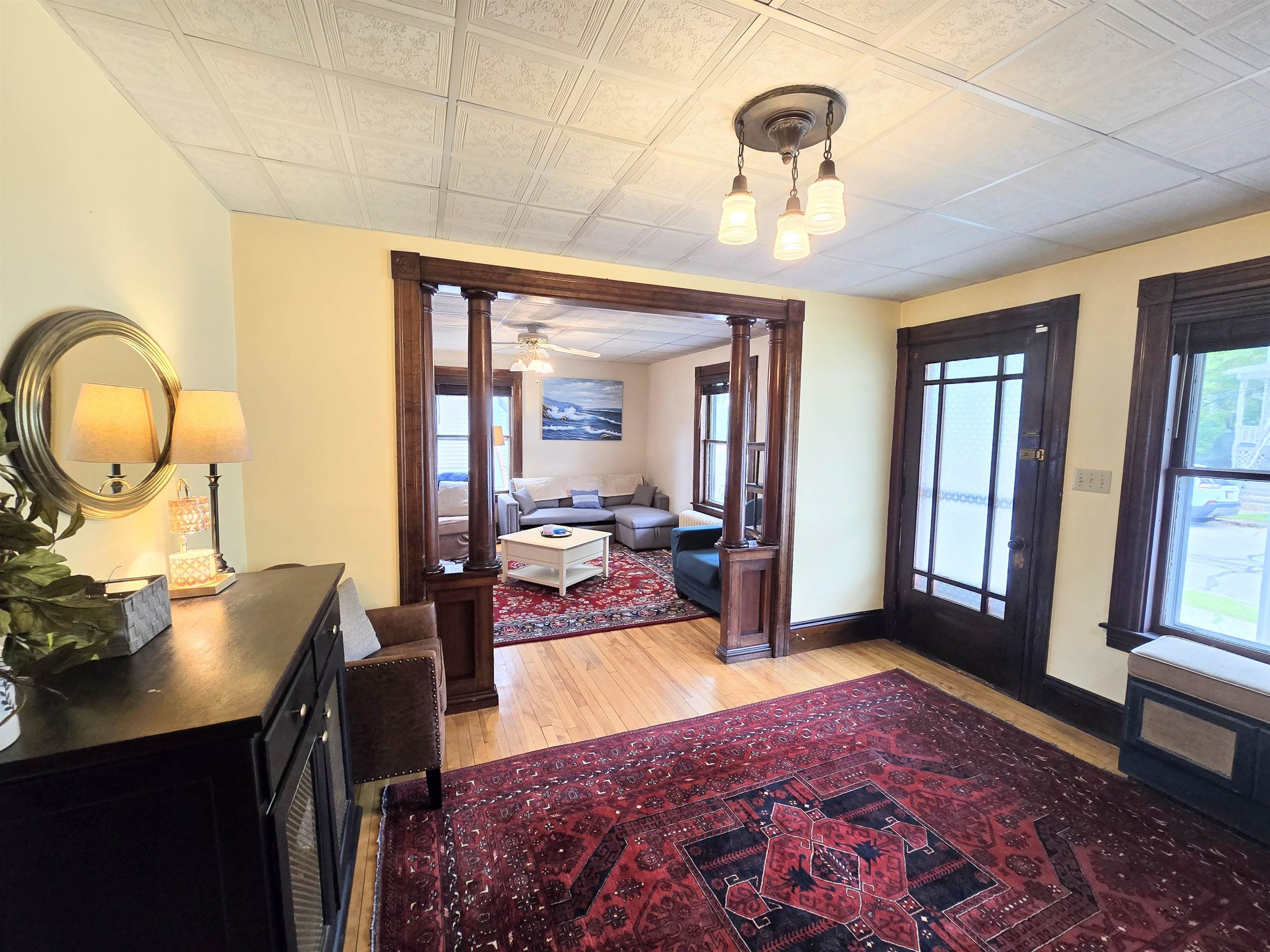 Manchester, New Hampshire 03104, United States, 4 Bedrooms Bedrooms, ,2 BathroomsBathrooms,Residential,Active,135234