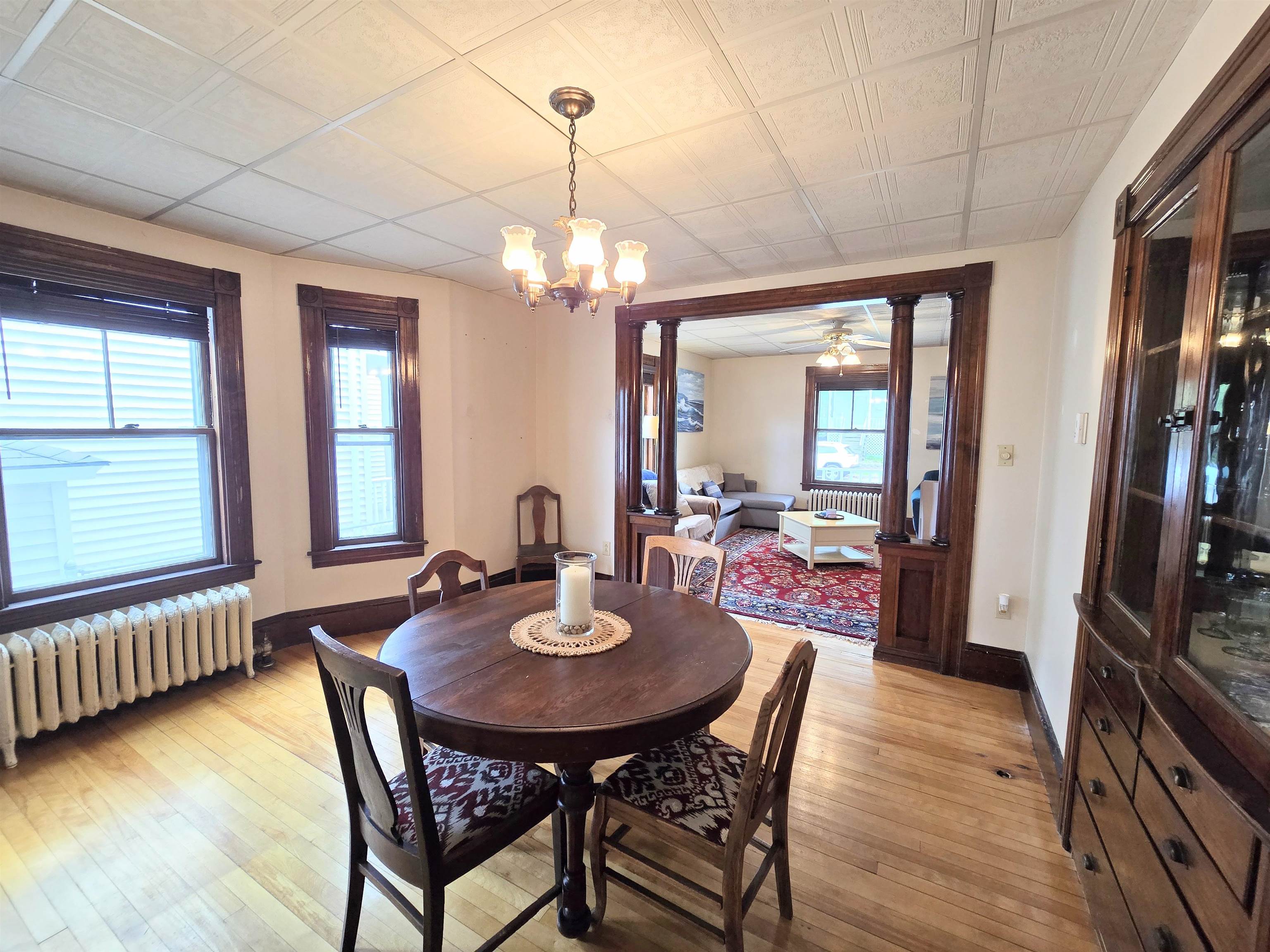 Manchester, New Hampshire 03104, United States, 4 Bedrooms Bedrooms, ,2 BathroomsBathrooms,Residential,Active,135234