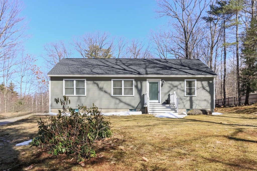 Photo of 312 Cross Mill Road, Northfield, NH 03276 (MLS # 5081241)