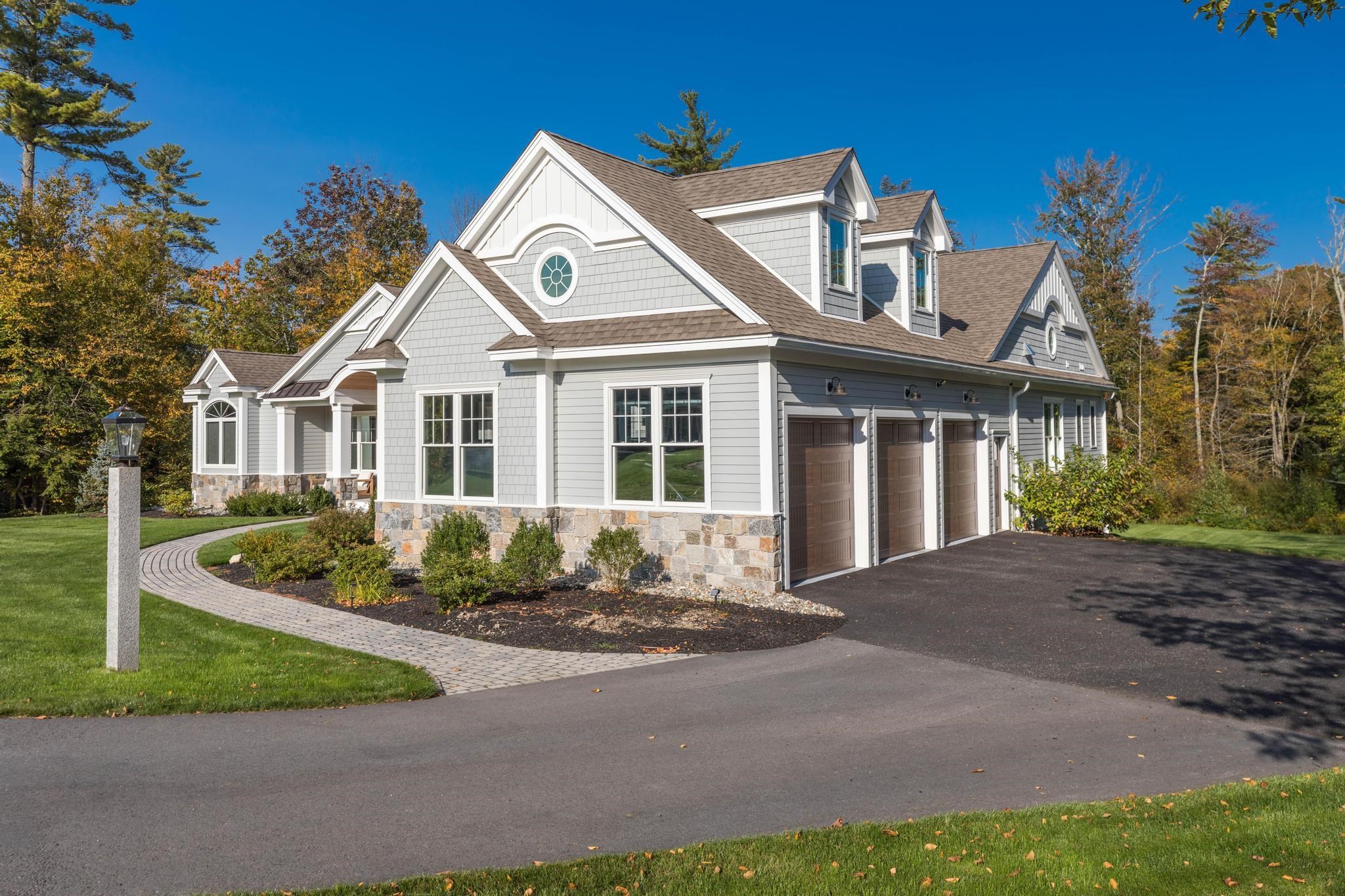 50 Autumn Lane