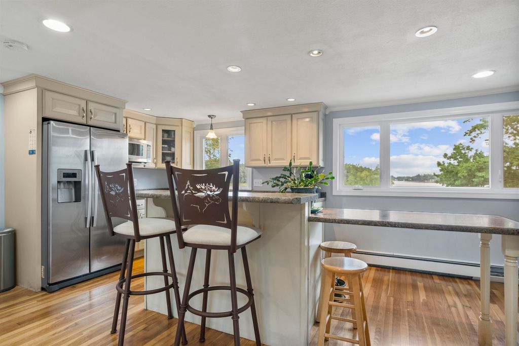 Photo of 114 south shore Road, Windham, NH 03087 (MLS # 5056997)