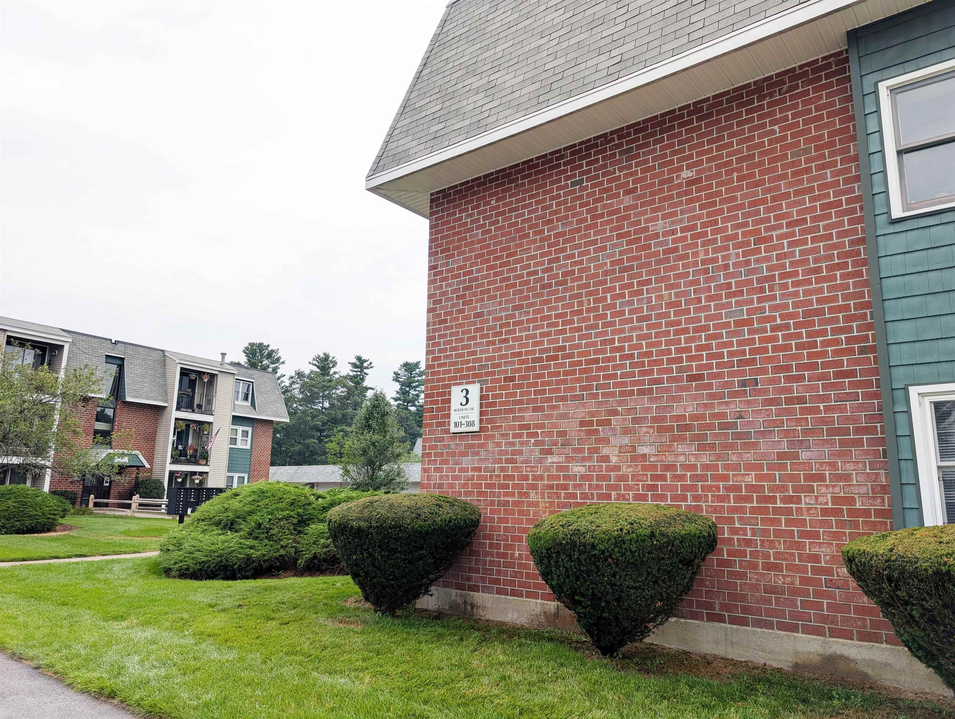 Nashua, New Hampshire 03063, United States, 1 Bedroom Bedrooms, ,1 BathroomBathrooms,Residential,Active,183743