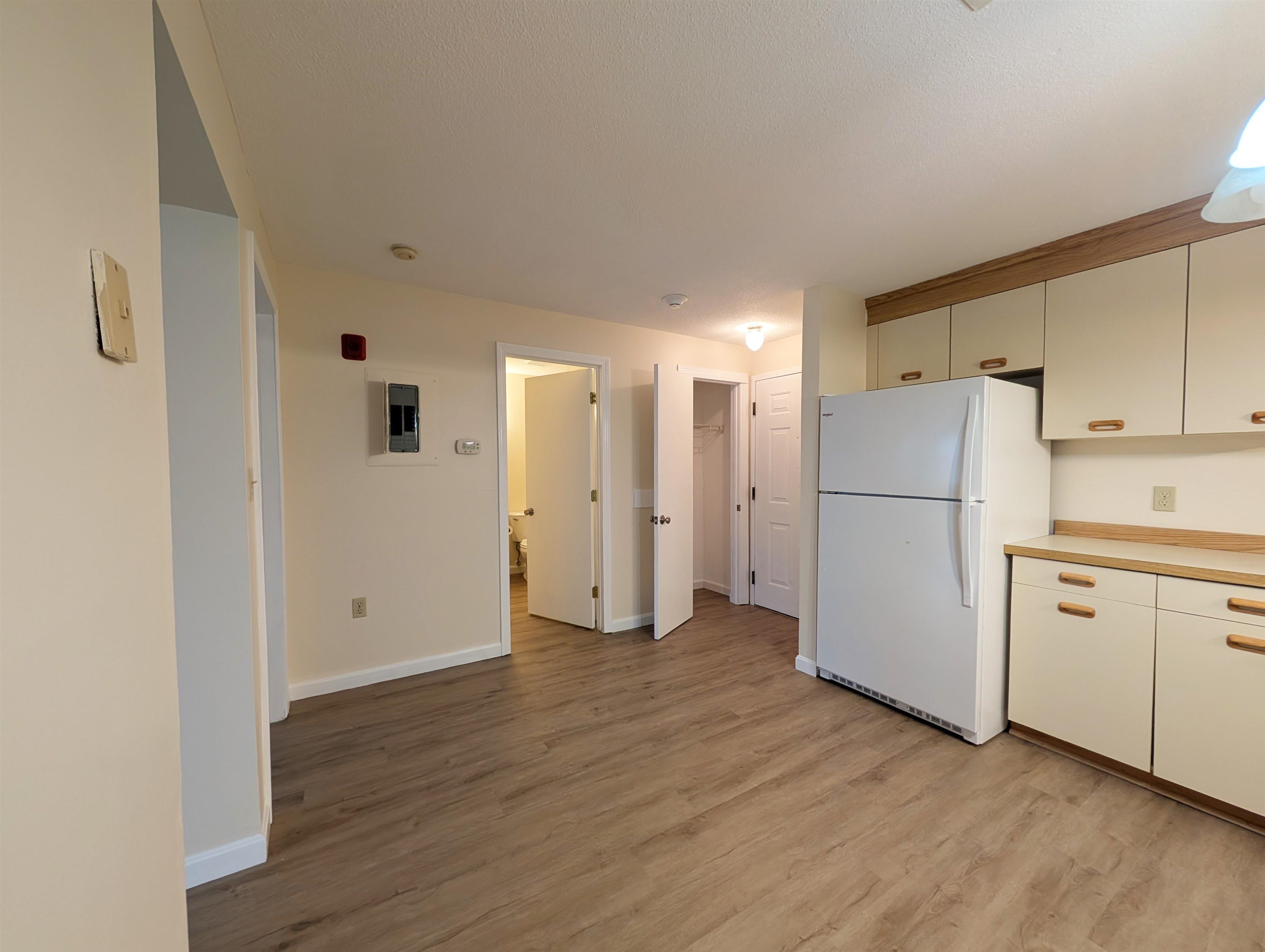 Nashua, New Hampshire 03063, United States, 1 Bedroom Bedrooms, ,1 BathroomBathrooms,Residential,Active,183743