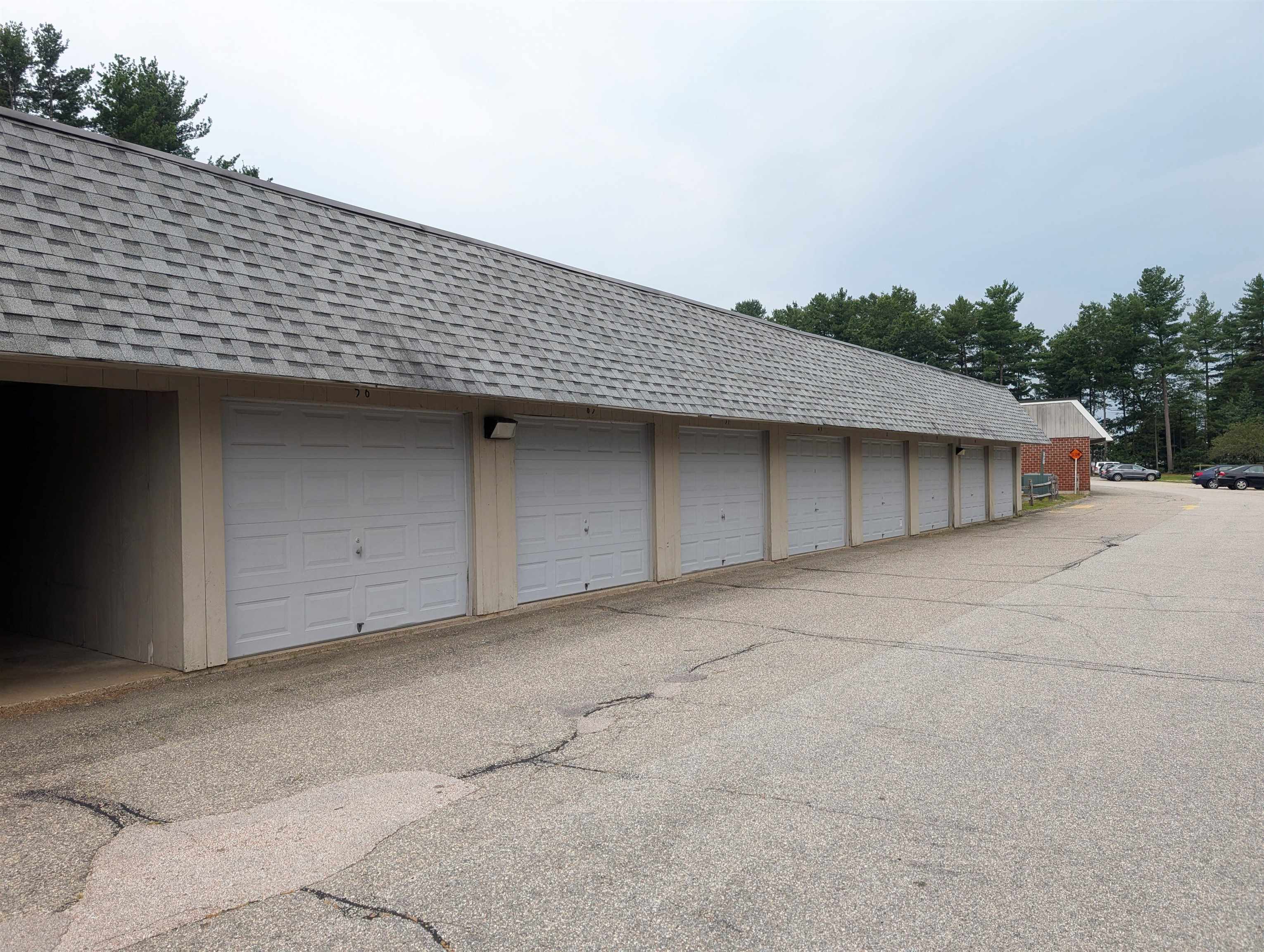 Nashua, New Hampshire 03063, United States, 1 Bedroom Bedrooms, ,1 BathroomBathrooms,Residential,Active,183743