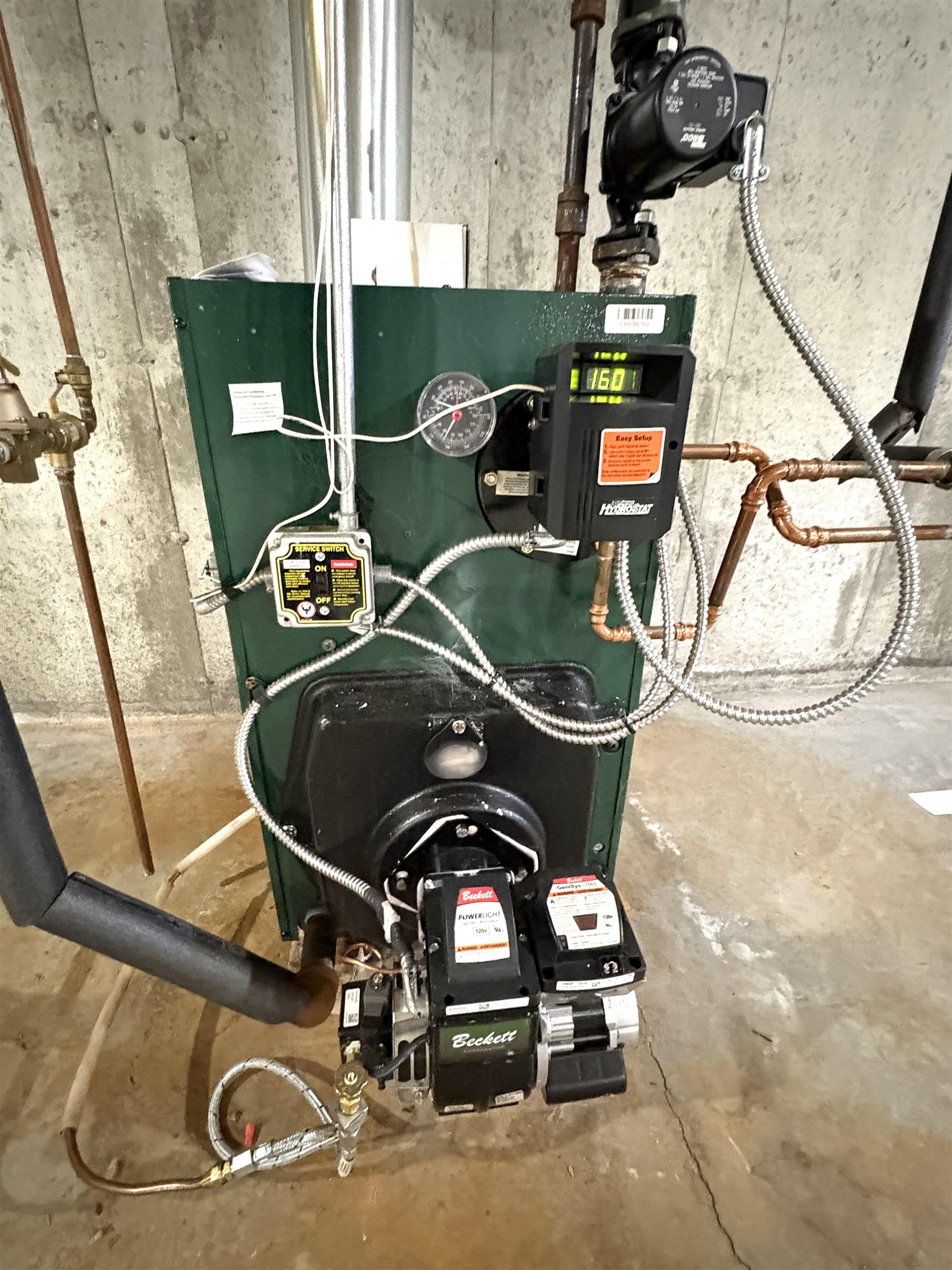 Raymond, New Hampshire 03077, United States, 3 Bedrooms Bedrooms, ,3 BathroomsBathrooms,Residential,Pending,9307