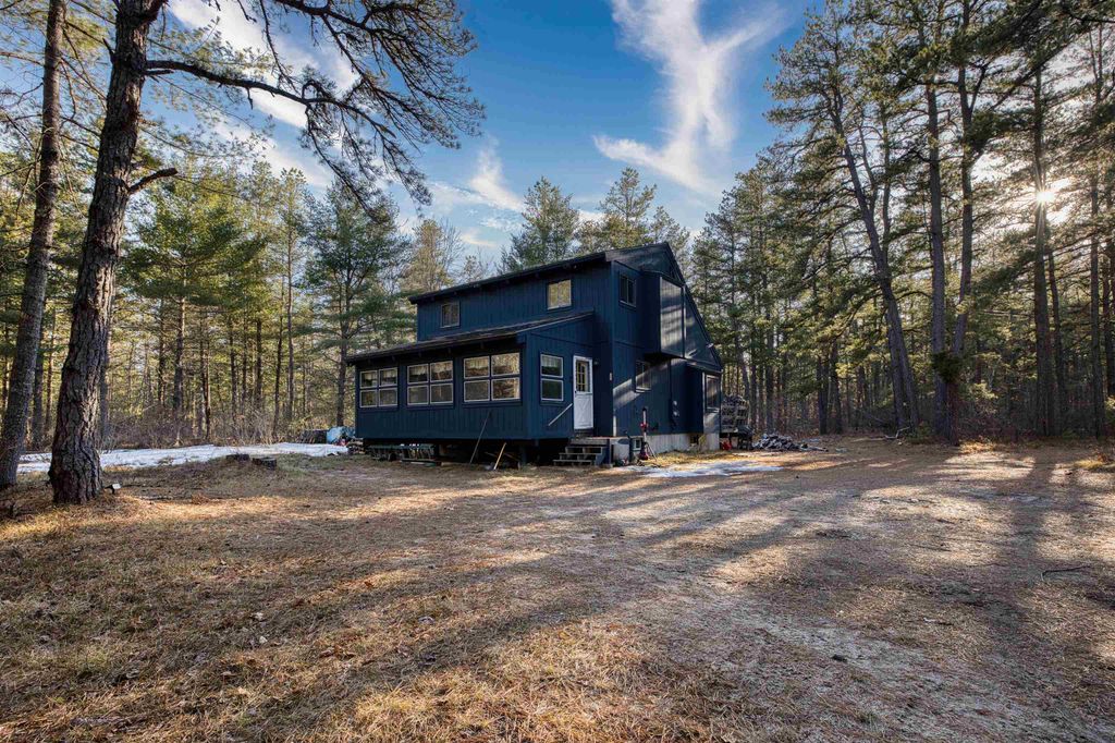 Photo of 6 Pleasant Drive, Freedom, NH 03836 (MLS # 5082305)