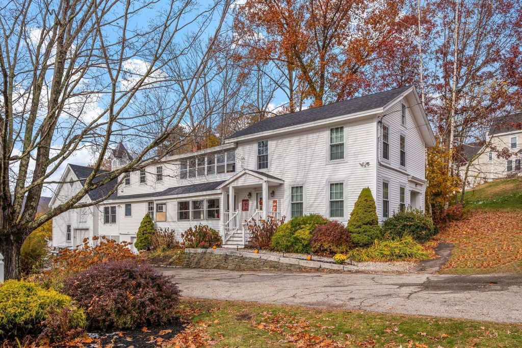 Photo of 25 Old Wolfeboro Road, Alton, NH 03809 (MLS # 5076543)