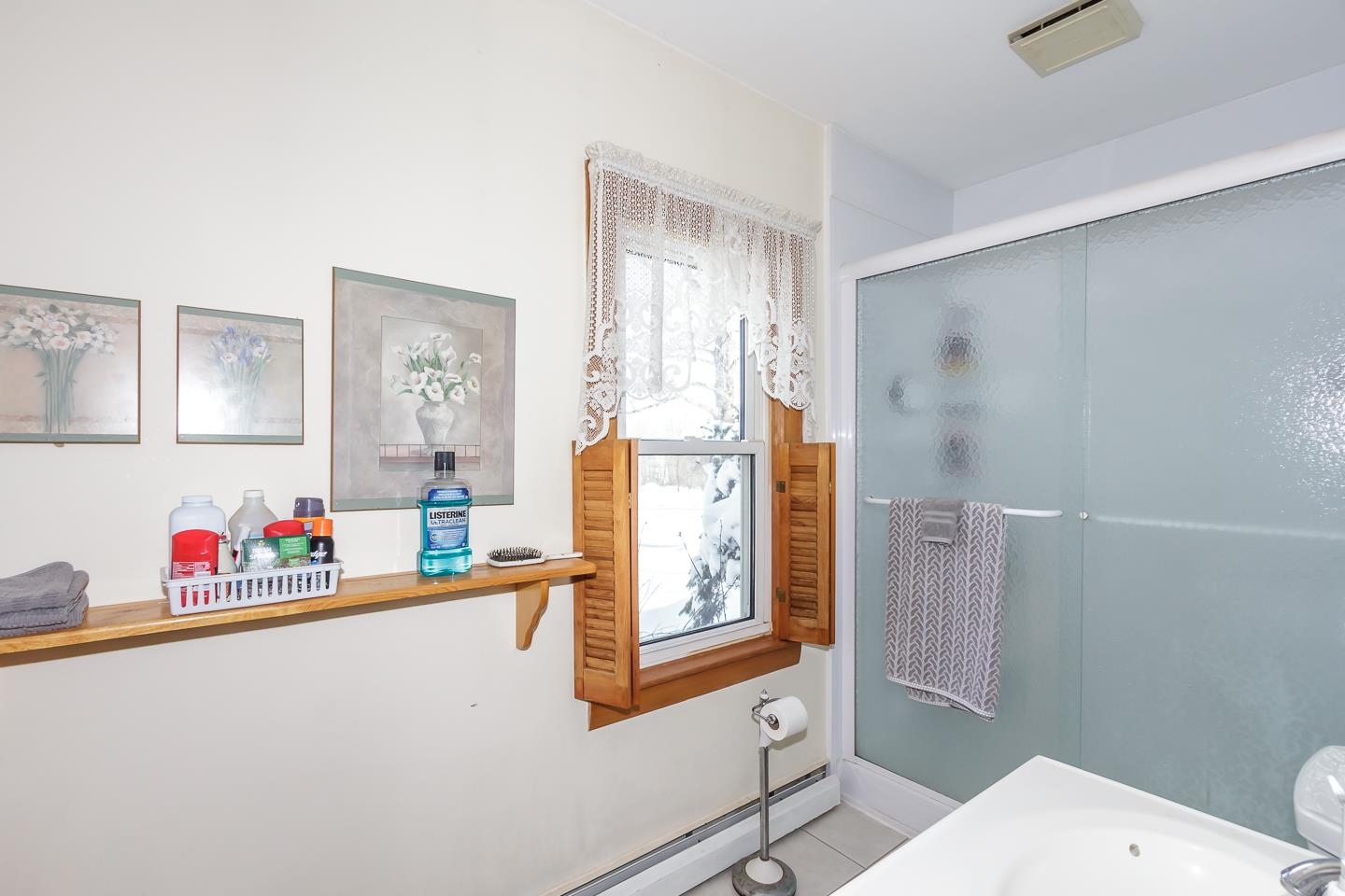 Londonderry, New Hampshire 03053, United States, 3 Bedrooms Bedrooms, ,2 BathroomsBathrooms,Residential,Active,166881