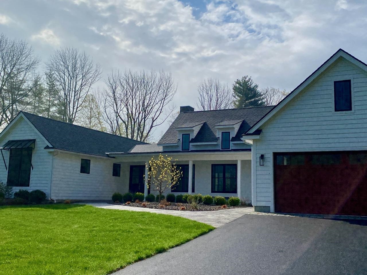 153 Fox Point Road