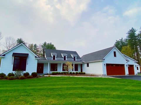 153 Fox Point Road Newington NH 03801