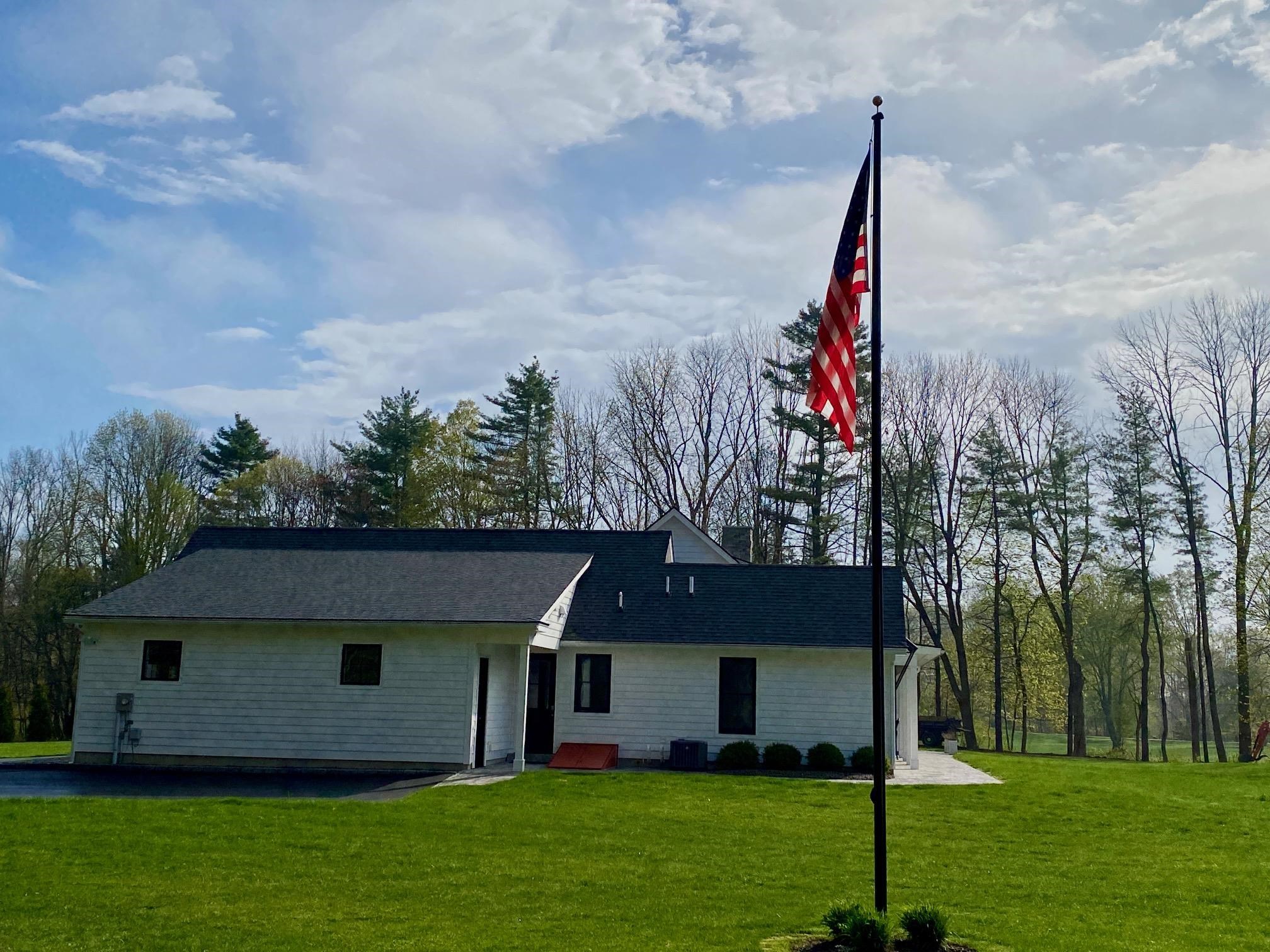 153 Fox Point Road
