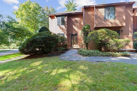 1 Dunvegan Woods Drive Hampton NH 03842