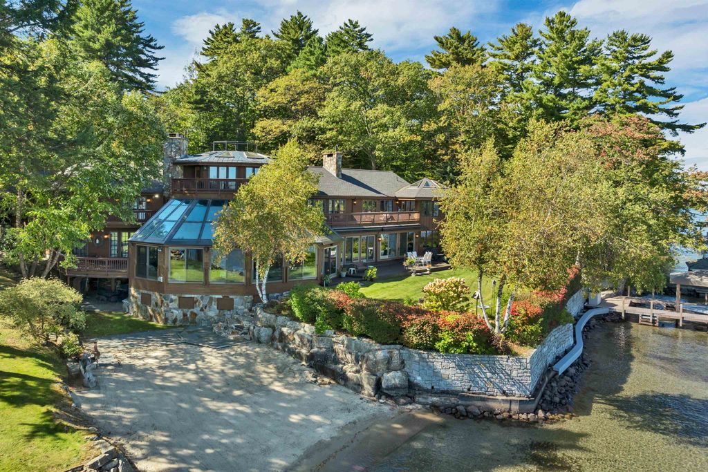 Photo of 211 Dockham Shore Road, Gilford, NH 03249 (MLS # 5076086)