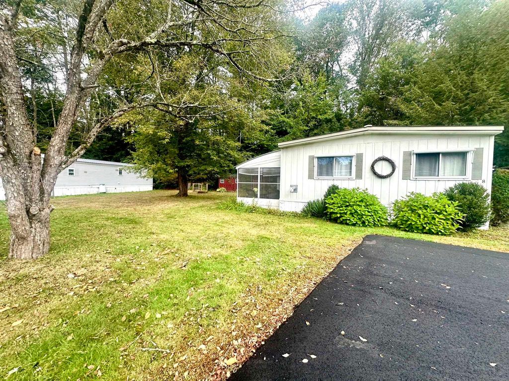 Photo of 8 Phoebe Court, Keene, NH 03431 (MLS # 5062907)