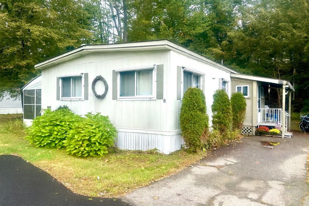 Photo of 8 Phoebe Court, Keene, NH 03431 (MLS # 5062907)