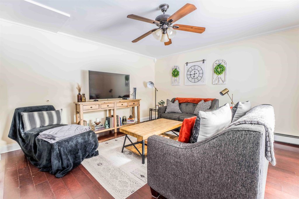 Photo of 1 Matthew Street #6, Concord, NH 03301 (MLS # 5072774)