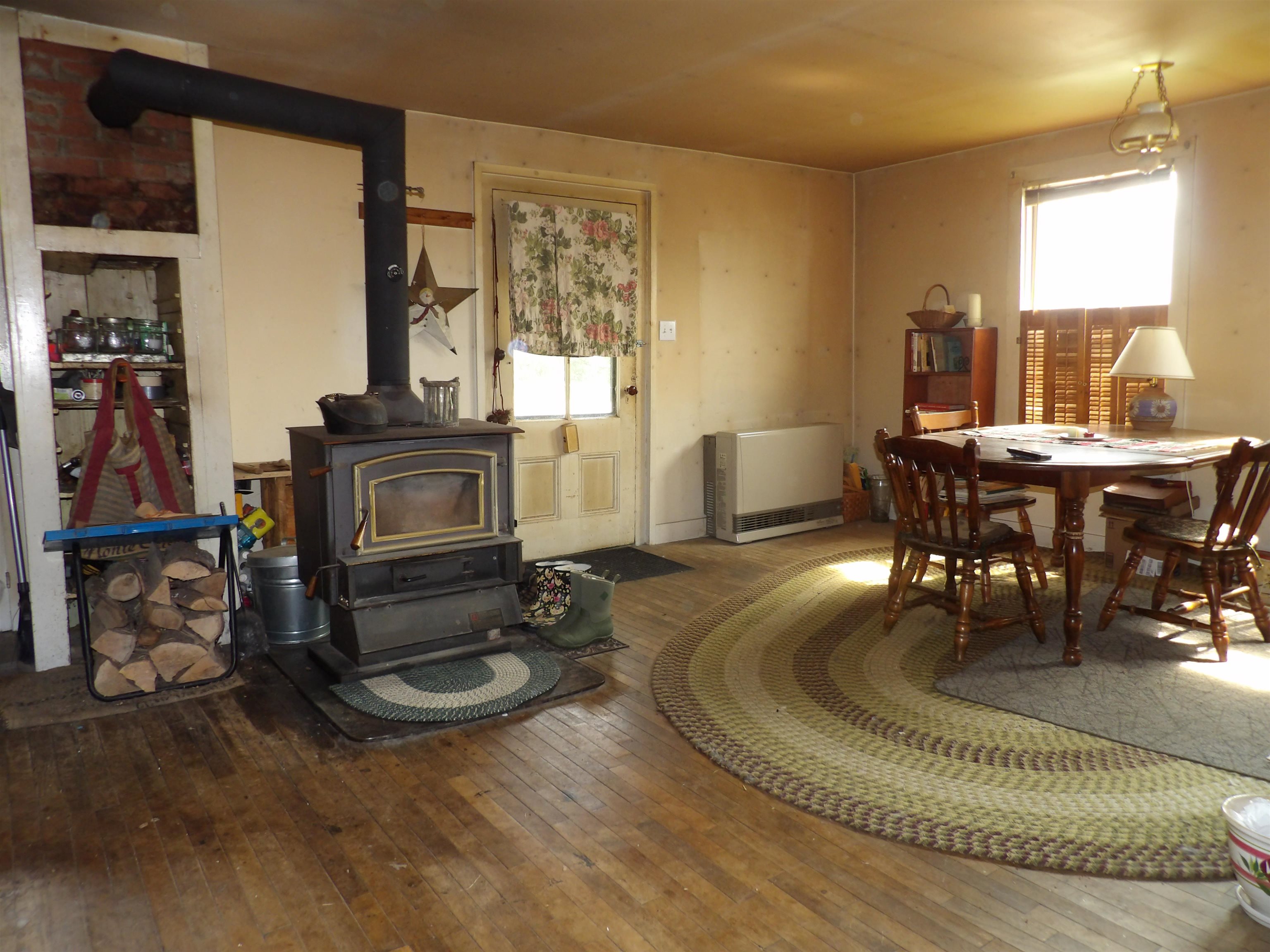 Duxbury, Vermont 05660, United States, 3 Bedrooms Bedrooms, ,1 BathroomBathrooms,Residential,Active,149024